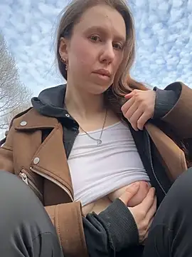 PurrLure online show from 03-23-26, 11:36