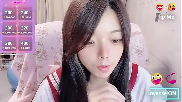 Snapshot of Puting_q chatting on 05-13-26, 02:36 Puting q online show from 05-13-26, 02:36