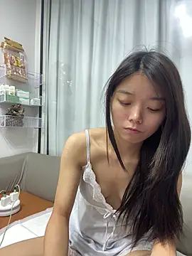 Snapshot of Puting_q chatting on 07-15-26, 03:06 Puting q online show from 07-15-26, 03:06
