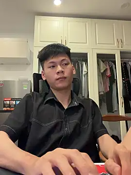 Snapshot of MrHauNguyen chatting on 03-15-26, 08:26 MrHauNguyen online show from 03-15-26, 08:26