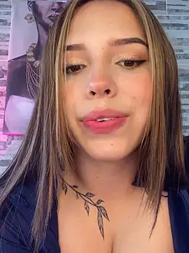 lunacandy 0 online show from 04-14-26, 04:24