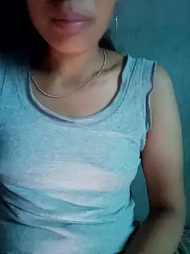 Snapshot of Leiley_98 chatting on 06-30-26, 12:44 Leiley 98 online show from 06-30-26, 12:44