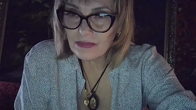 Lia Rayss online show from 04-29-26, 06:47
