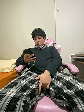 latingaycouple online show from 04-28-26, 03:44