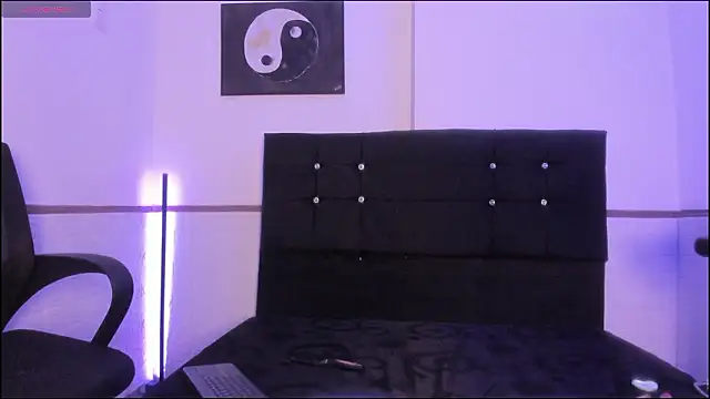 KendallRain online show from 03-18-26, 01:09