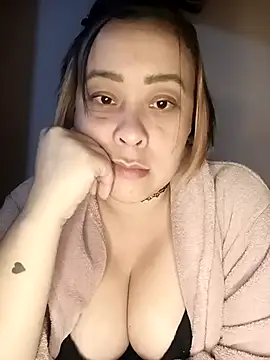 lua-bfly online show from 05-26-26, 12:39
