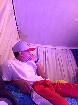 Snapshot of Deedpool_20cm chatting on 03-19-26, 02:26 Deedpool 20cm online show from 03-19-26, 02:26