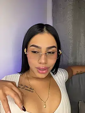 AlisonBeltran1 online show from 08-05-26, 12:57