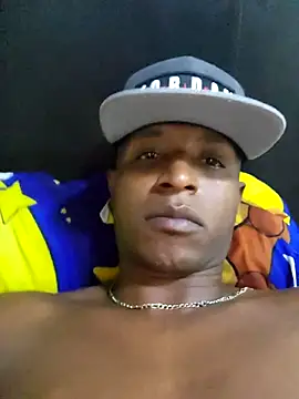 Snapshot of kelvin_castro chatting on 03-16-26, 03:56 kelvin castro online show from 03-16-26, 03:56