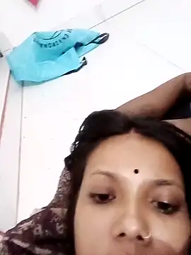 Candyy crushh online show from 05-09-26, 04:17