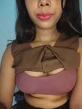 Candyy crushh online show from 06-18-26, 07:29