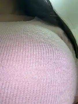 Xiaozuzongo1 online show from 07-11-26, 08:17