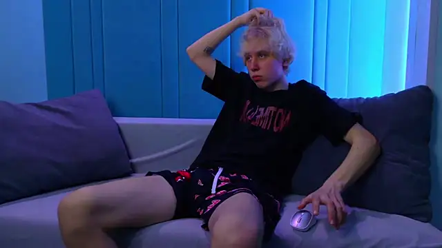 Snapshot of JustinByrd chatting on 03-20-26, 03:28 JustinByrd online show from 03-20-26, 03:28