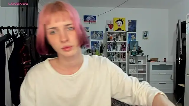 sweet peach    online show from 04-17-26, 09:51