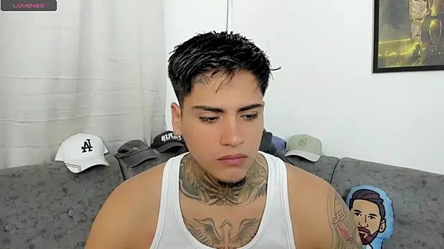 sweetlatinoboy online show from 07-07-26, 09:46