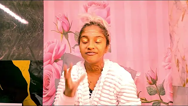 indian barbie online show from 04-24-26, 07:55