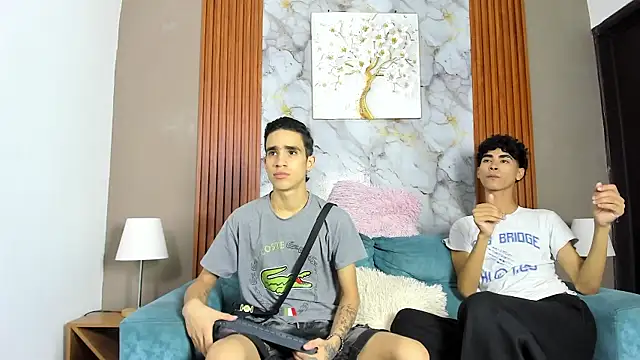 NAUGHTY BOYS1 online show from 04-05-26, 08:17