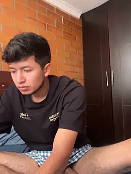 Snapshot of sebax_69 chatting on 03-16-26, 04:11 sebax 69 online show from 03-16-26, 04:11