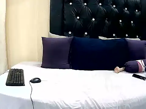 Blackberryxxx16 online show from 06-03-26, 06:13