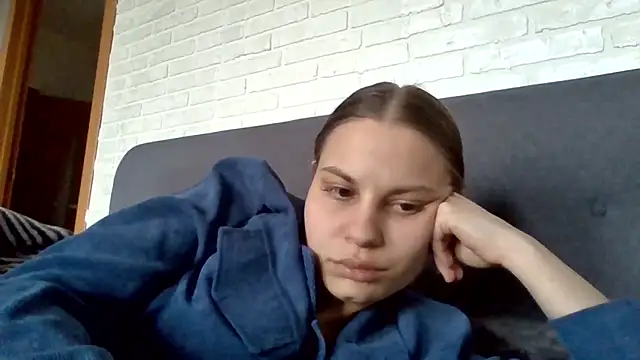  Bil bela  online show from 04-27-26, 03:32
