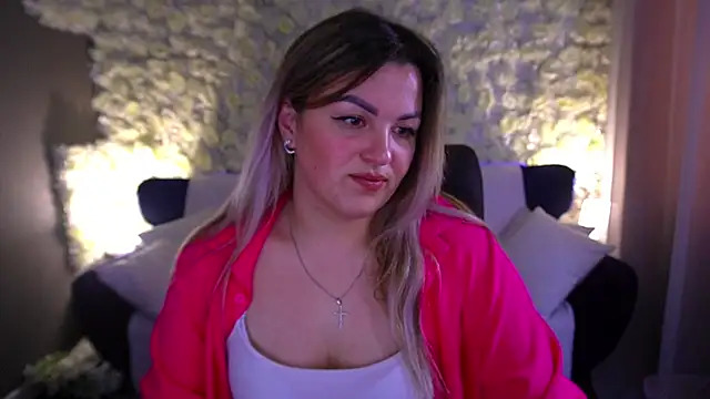 AlissyaGrayy online show from 05-13-26, 06:00