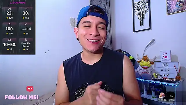 Max Parkerr online show from 05-12-26, 02:03