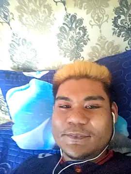 Arielreignova online show from 03-17-26, 07:33