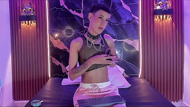 Snapshot of Kitty_New_house chatting on 04-01-26, 08:06 Kitty New house online show from 04-01-26, 08:06