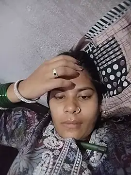 Snapshot of Pallavi_cute chatting on 08-05-26, 06:00 Pallavi cute online show from 08-05-26, 06:00