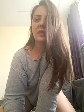 Arya Malone online show from 04-23-26, 12:51
