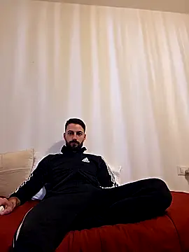 Snapshot of AmicisegretiITA chatting on 03-23-26, 06:28 AmicisegretiITA online show from 03-23-26, 06:28