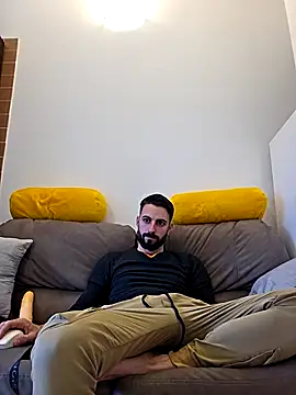 Snapshot of AmicisegretiITA chatting on 03-24-26, 03:39 AmicisegretiITA online show from 03-24-26, 03:39