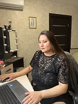 AgathaMyers online show from 04-08-26, 10:04