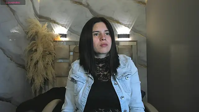 Cata black online show from 04-21-26, 01:06