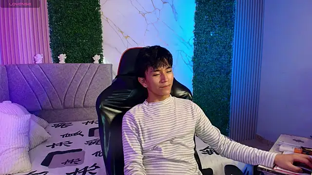 cococumps online show from 06-02-26, 10:56