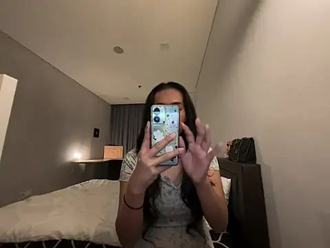 Ur topQeents online show from 03-18-26, 11:08