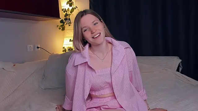 DelmaLasky online show from 04-08-26, 12:27