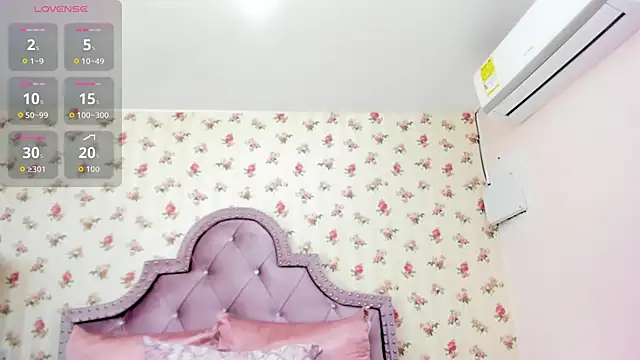 crystal watson0 online show from 06-16-26, 02:41