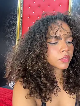 Snapshot of CurlyOopsieXXX chatting on 04-02-26, 12:08 CurlyOopsieXXX online show from 04-02-26, 12:08