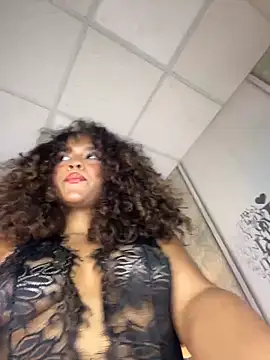 Snapshot of CurlyOopsieXXX chatting on 04-07-26, 09:37 CurlyOopsieXXX online show from 04-07-26, 09:37