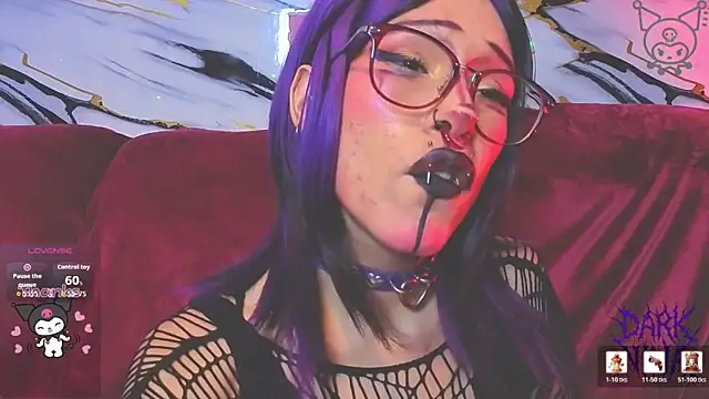 dark nina   online show from 06-05-26, 03:46