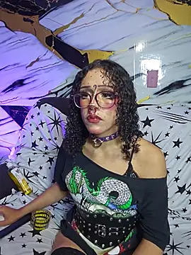 dark nina   online show from 07-11-26, 02:36
