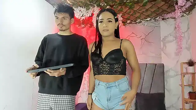 Nahomi hot 77 online show from 08-01-26, 01:10