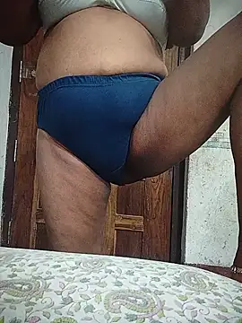 hottsexyy online show from 07-18-26, 03:11