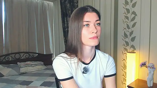Snapshot of JulissaLipoma chatting on 06-04-26, 07:25 JulissaLipoma online show from 06-04-26, 07:25