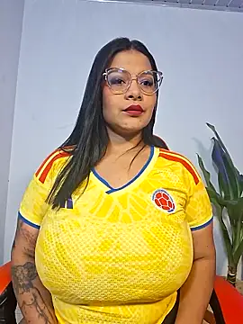 Megan hugeboobs online show from 06-17-26, 11:23