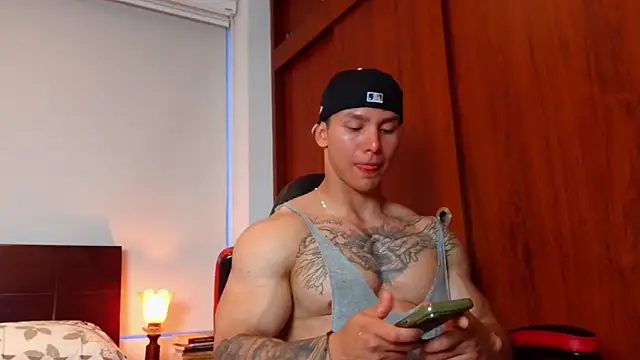 Snapshot of JAYCAM_ chatting on 03-24-26, 02:22 JAYCAM online show from 03-24-26, 02:22