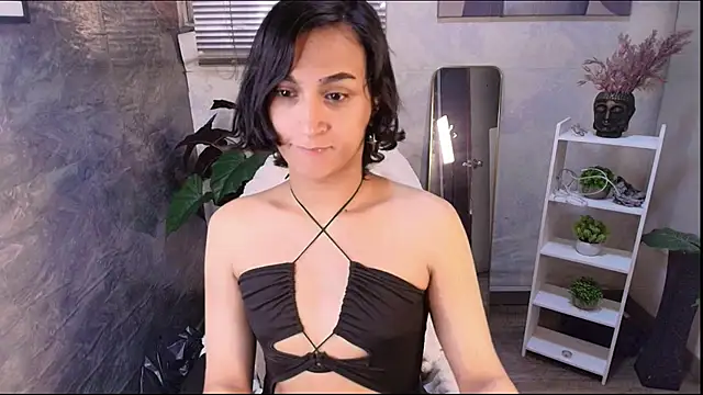 Zoee Kiss  online show from 04-13-26, 09:09
