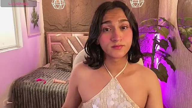 Zoee Kiss  online show from 07-24-26, 08:18