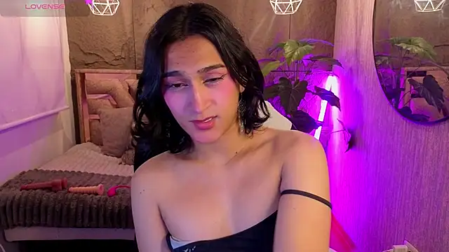 Zoee Kiss  online show from 08-01-26, 05:07